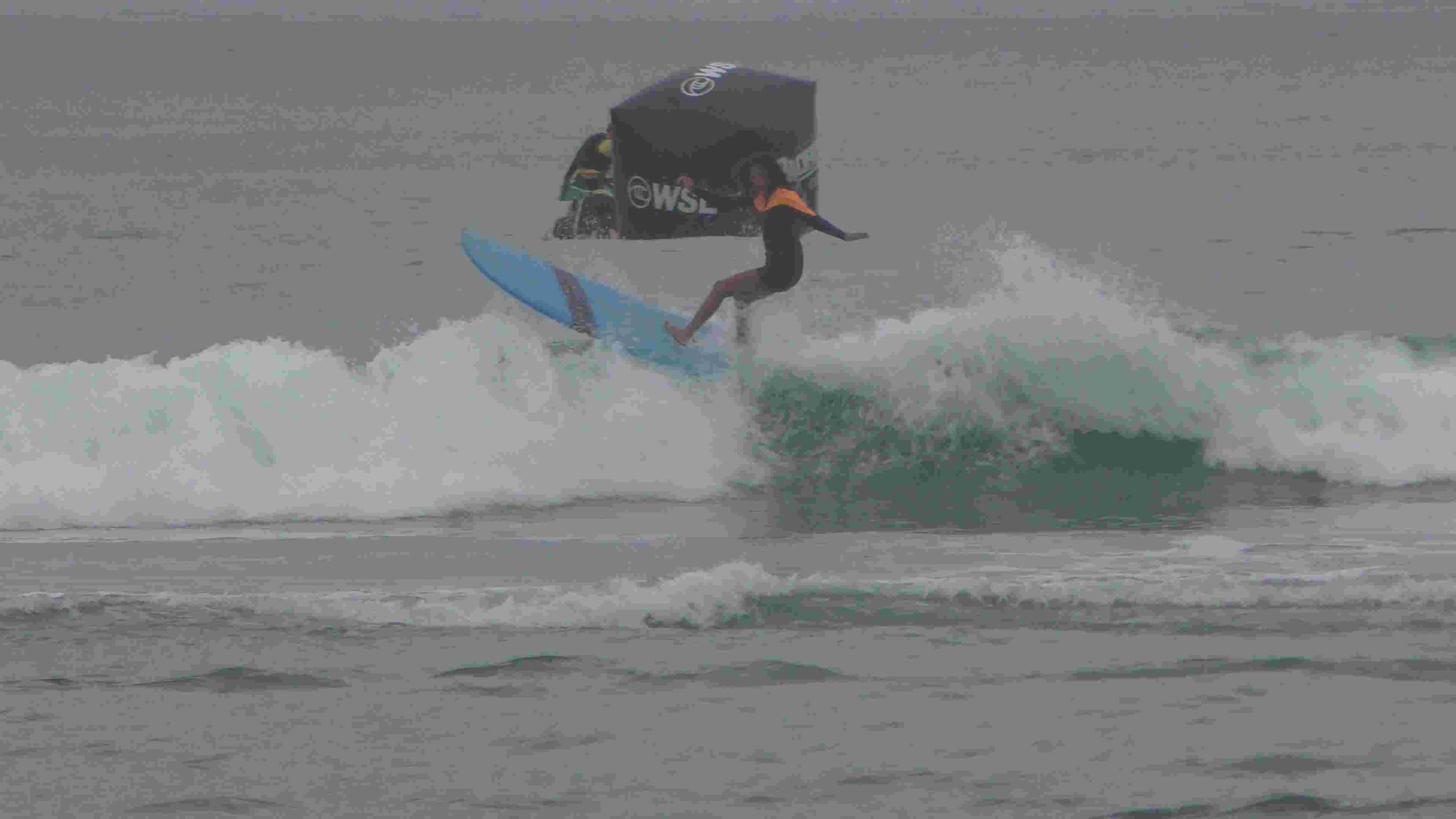 リペアで海苔巻き柄になったボード