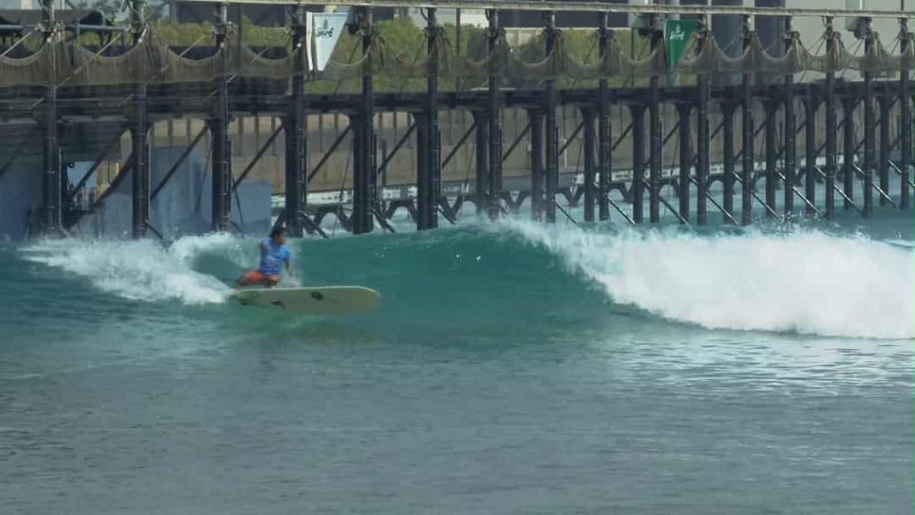 day2鷹カービング